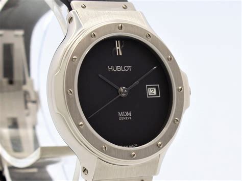 Hublot Classic MDM Date Quarz Edelstahl Damenuhr Ref..